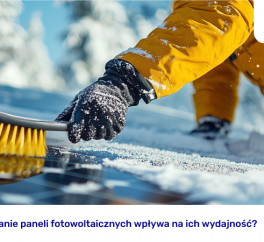 Jak odśnieżanie paneli fotowoltaicznych wpływa na ich wydajność?